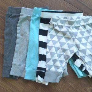👶Lot of 5 Cloud Island baby pants